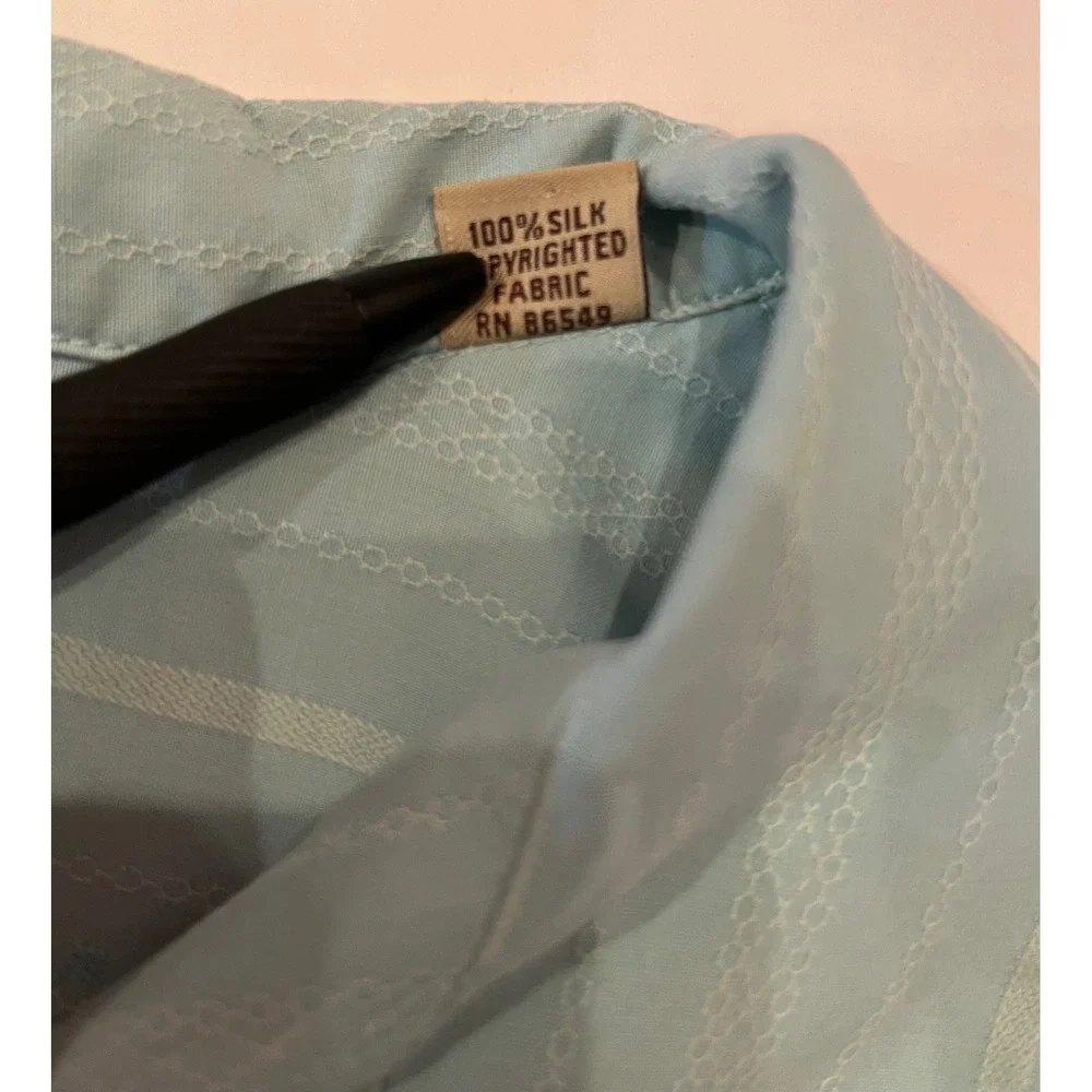 Tommy Bahama 100% Silk Men's Short Sleeve Button Up Blue Green Shirt Size Medium